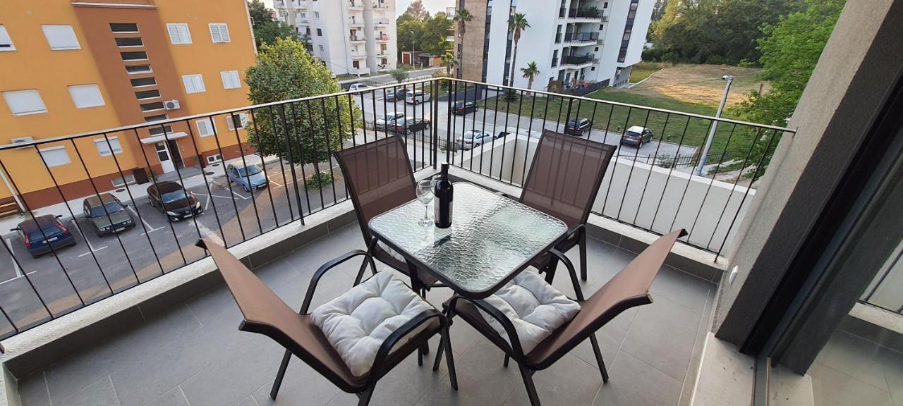 Luxury Apartment Stefanija Tivat Eksteriør bilde